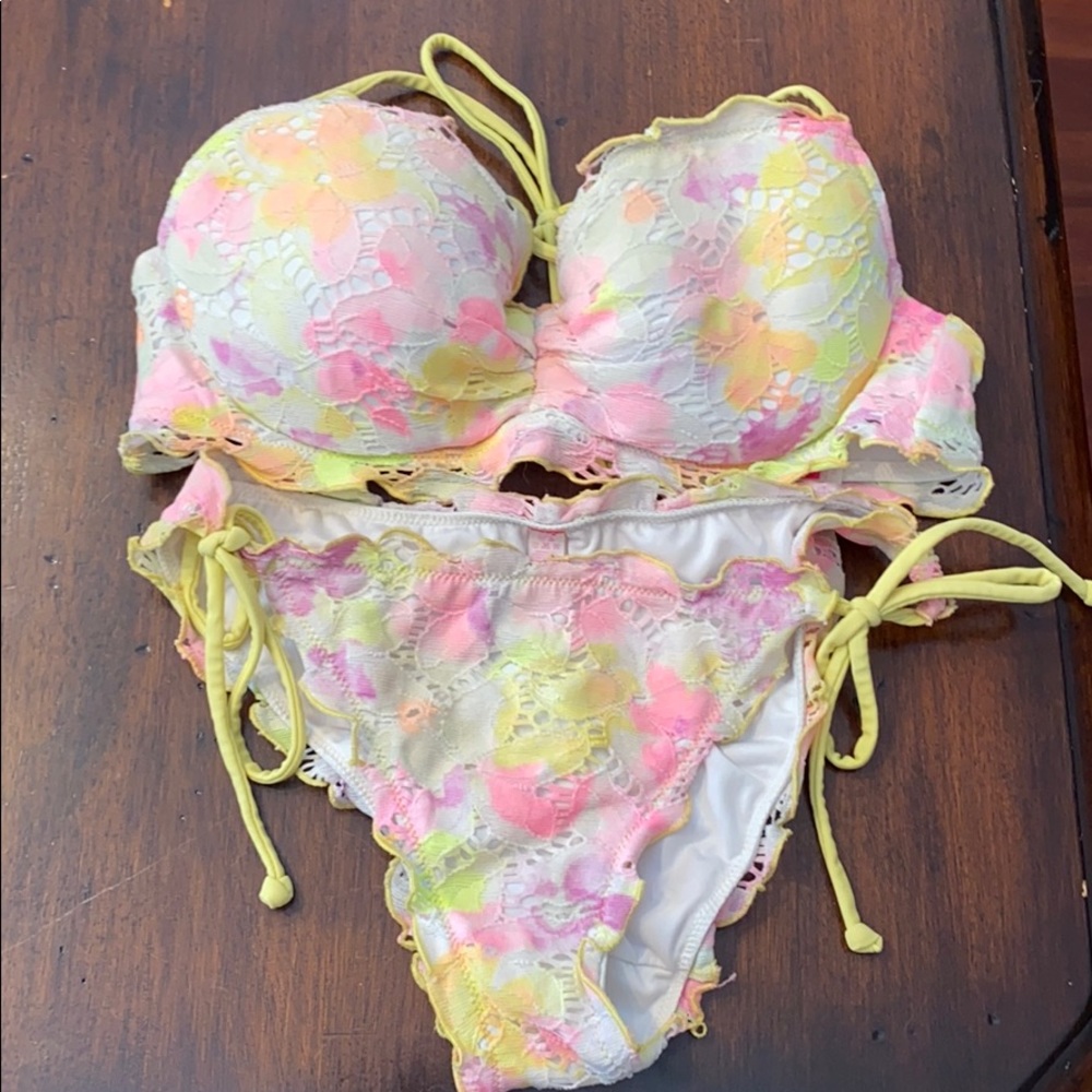 Victoria Secret Swim set